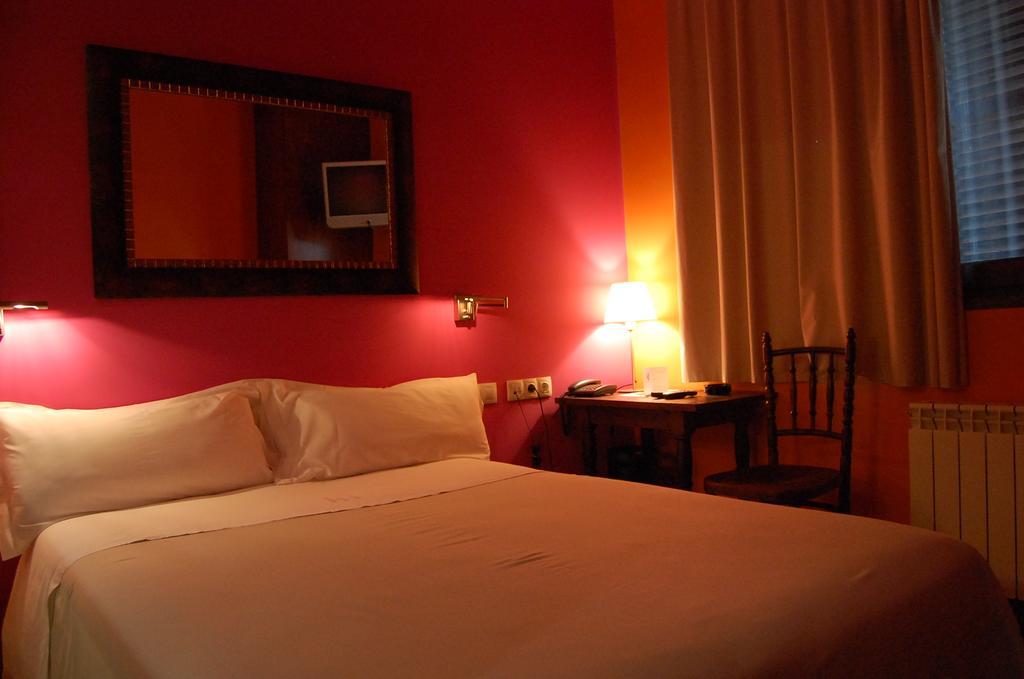 Hotel Ibaiondo Olave Exterior photo