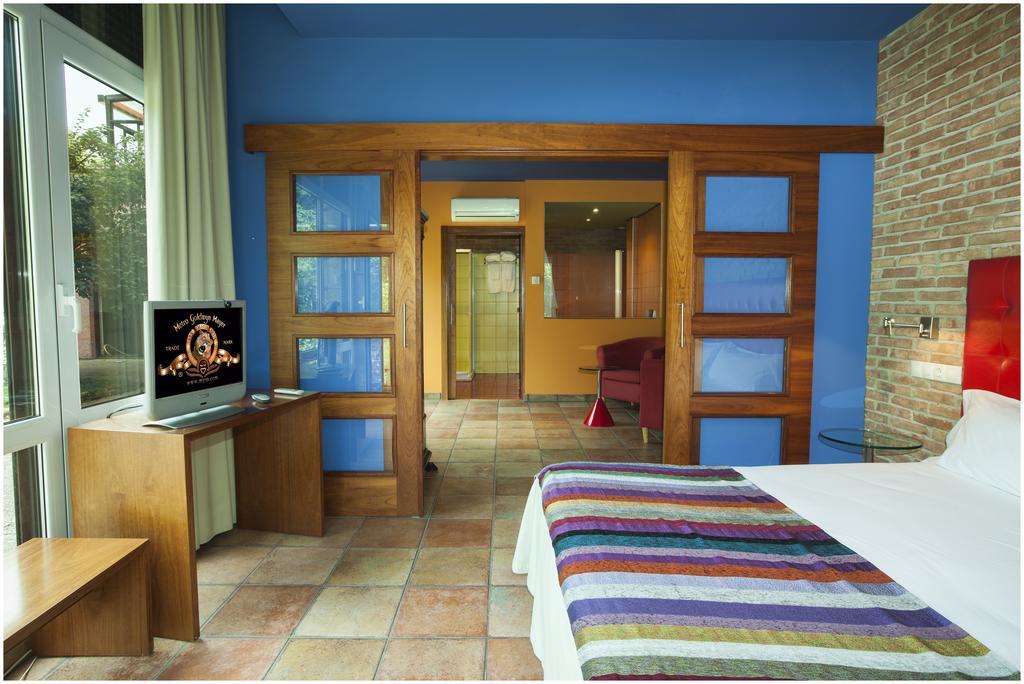 Hotel Ibaiondo Olave Exterior photo