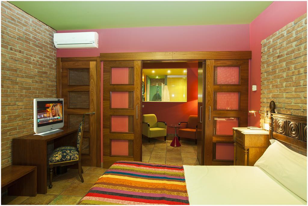 Hotel Ibaiondo Olave Exterior photo